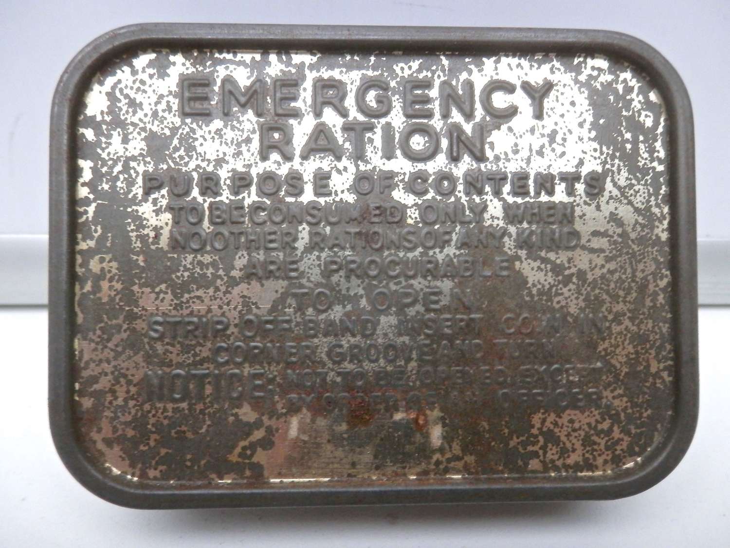 WW2 emergency ration tin