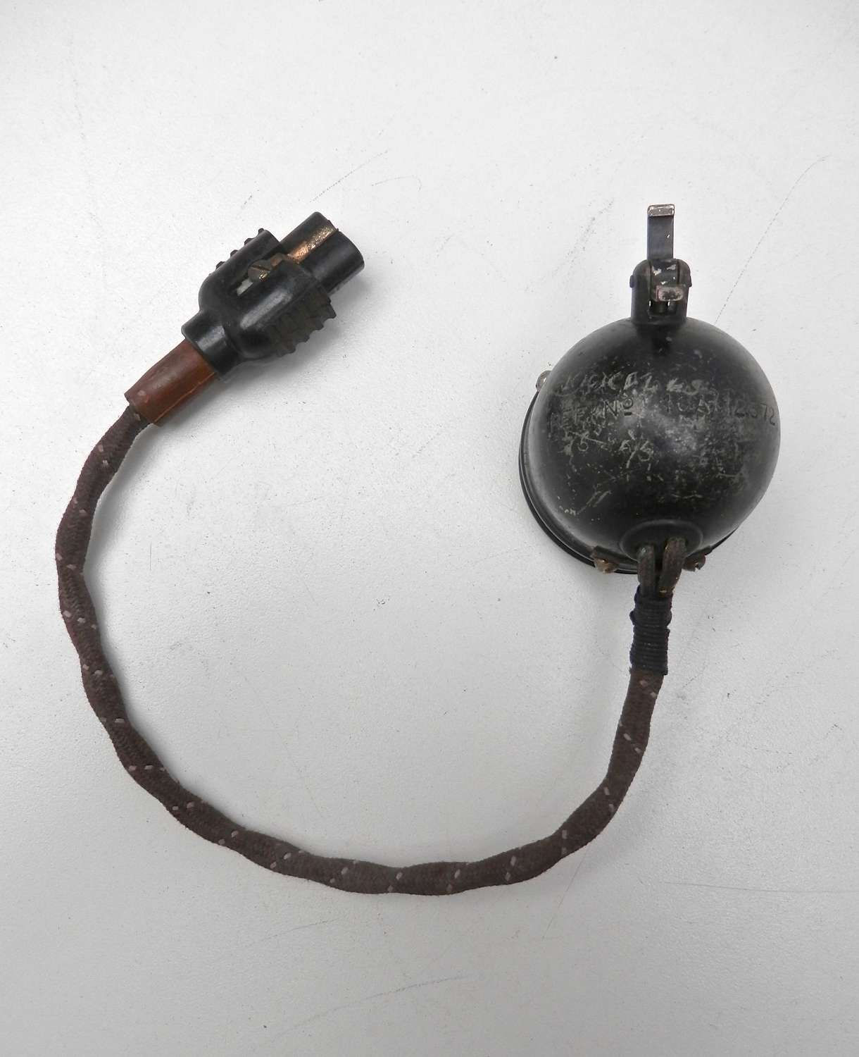 RAF type 28 carbon microphone with wiring loom