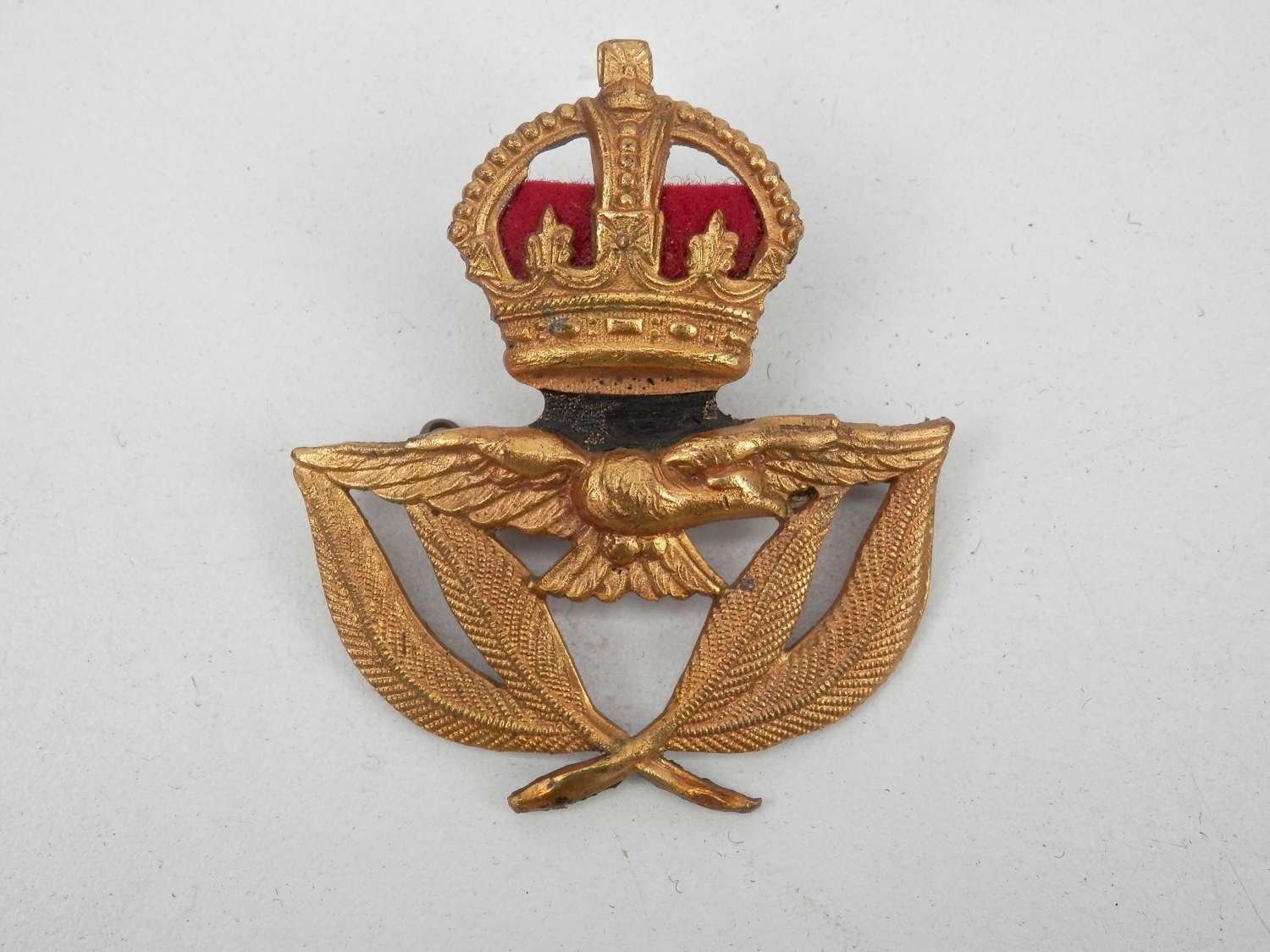 RAF warrant officer cap badge