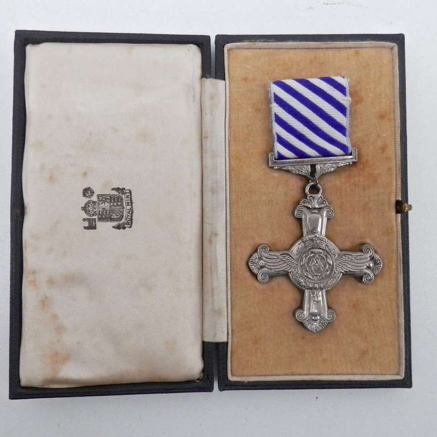 RAF dfc medal box and medal