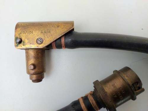 RAF oxygen adaptor hose