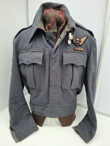 RAF flight Sergeant battle dress