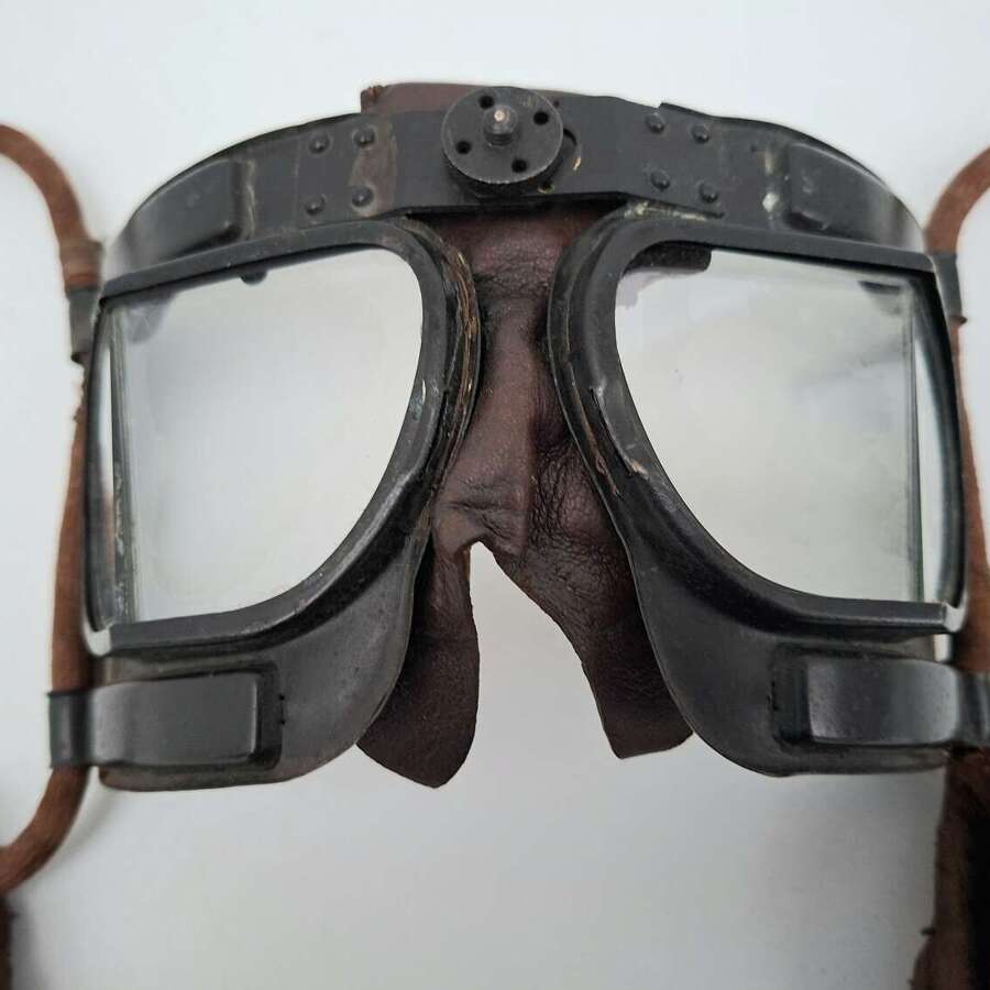 RAF Mk IVb flying goggles