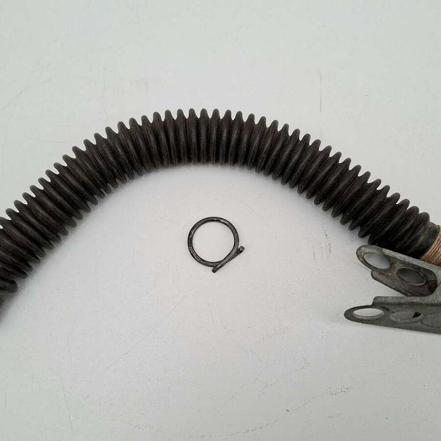 RAF E type mask small diameter oxygen hose & clip