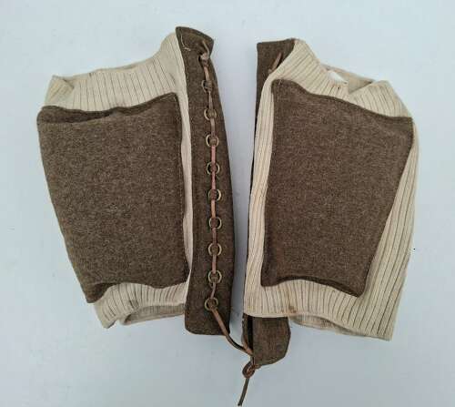 SOE parachutist knee pads