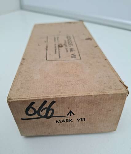 RAF Mk8 flying goggles box