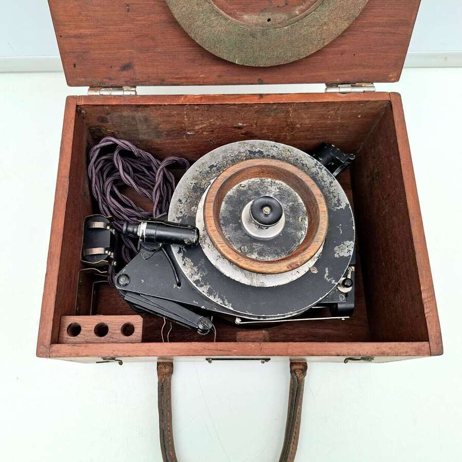 RAF MkVIII bubble sextant in wooden case