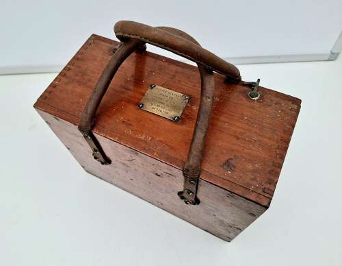 RAF MkVIII bubble sextant in wooden case