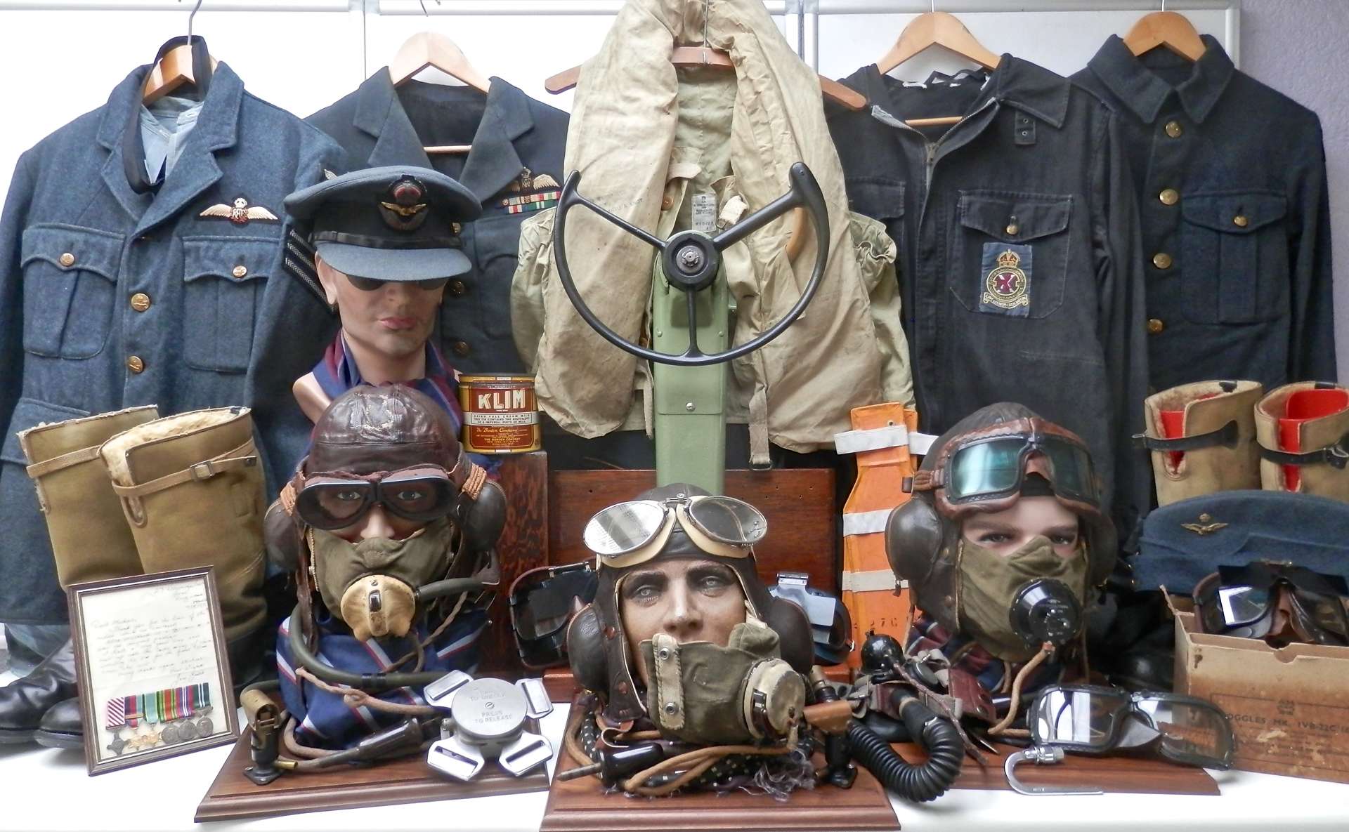 Air Ministry Militaria